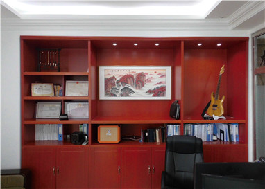 关于夫妻之间的外遇能否造成净身出户？