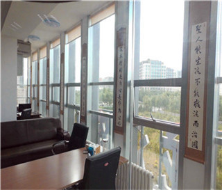 黑龙江陈山律师事务所办公室窗外雪景