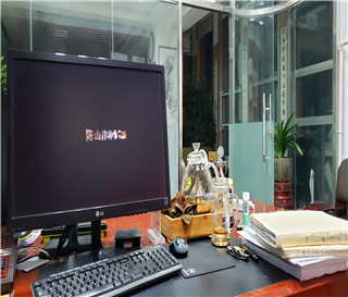 在城镇的子女能不能继承父母在农村老家的房